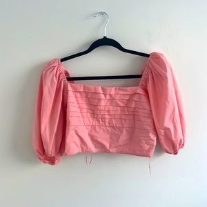 Super cute blush light pink top!!